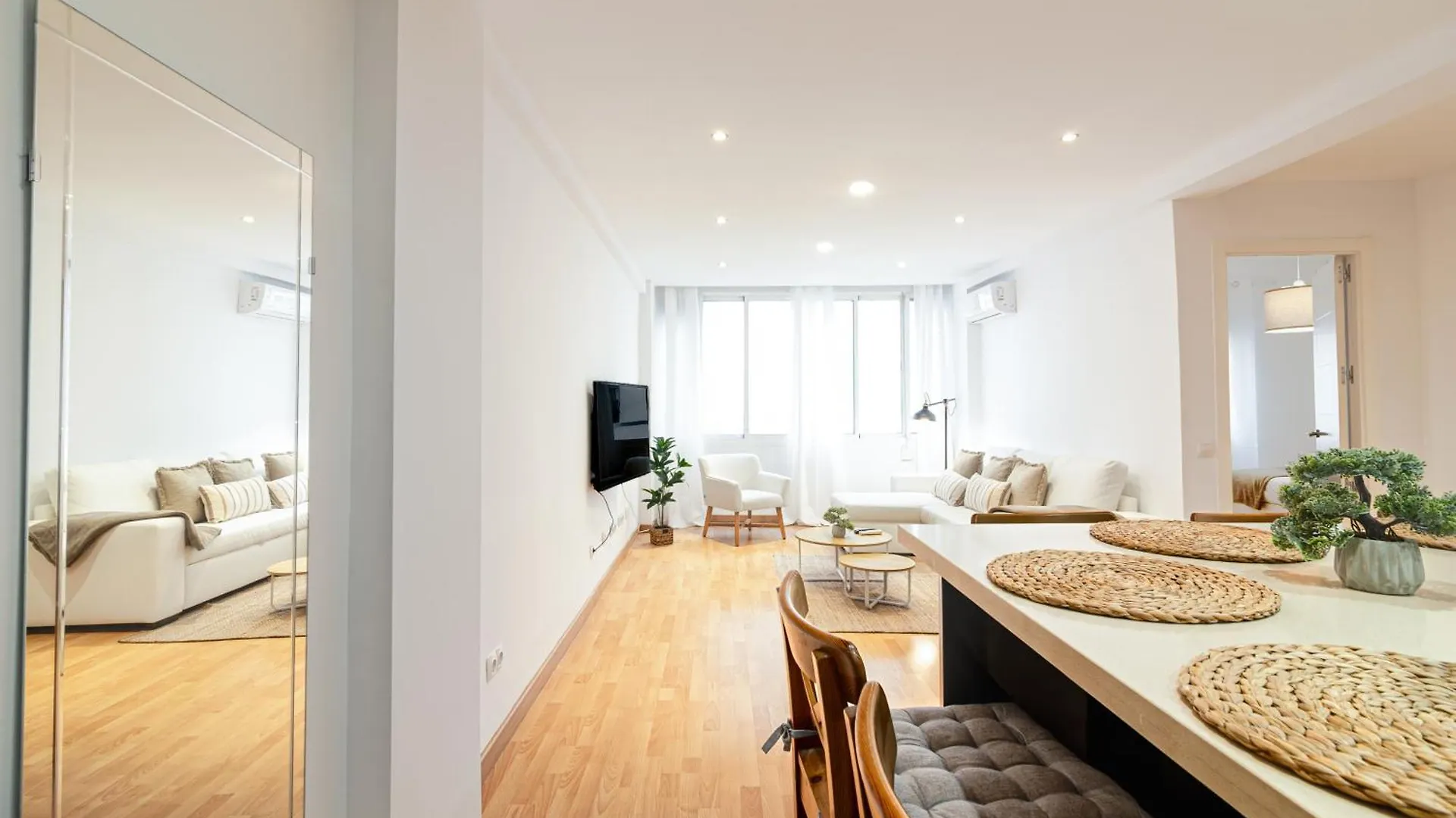 Malaga Center Flat Soho Modern 2Br Daire