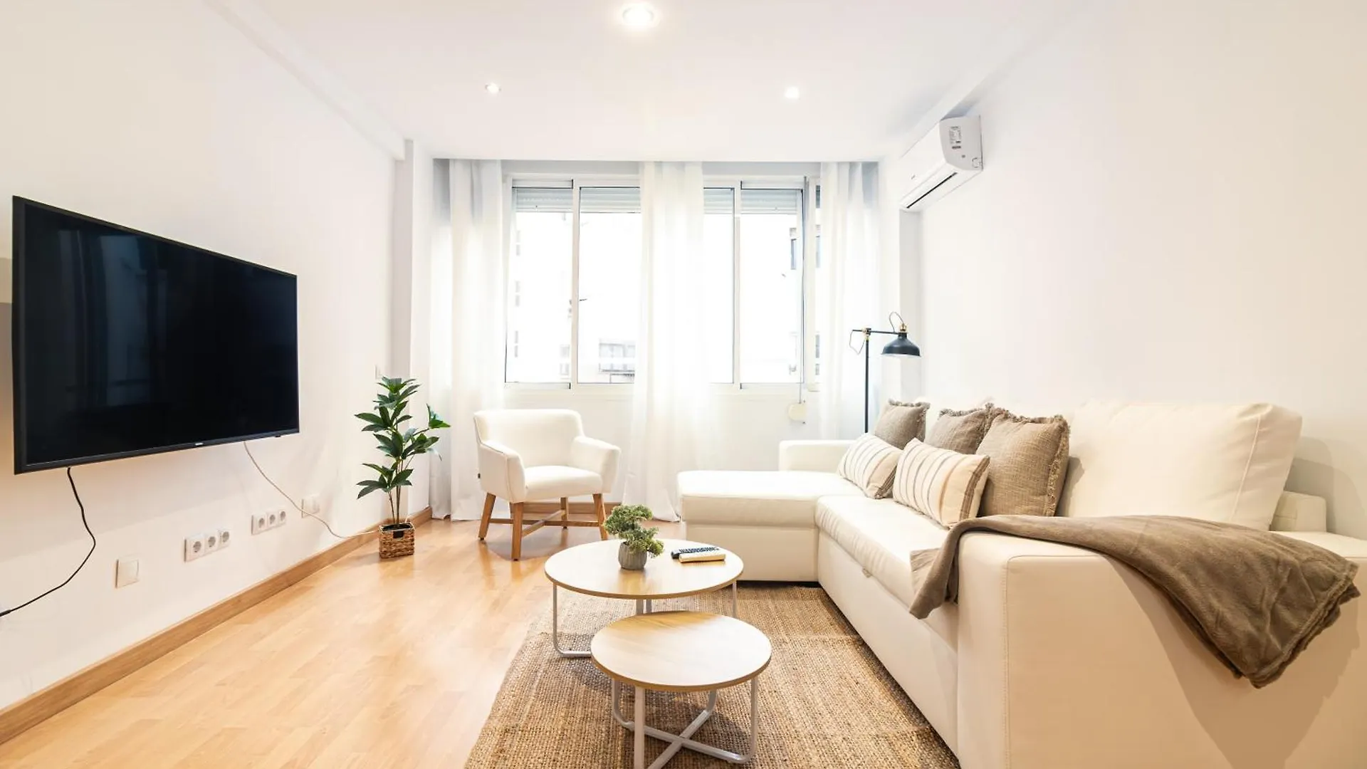 Malaga Center Flat Soho Modern 2Br Daire
